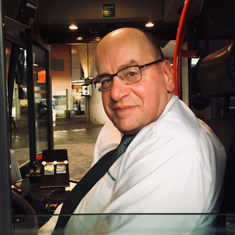 Hoe lang de exstaatssecretaris nog buschauffeur