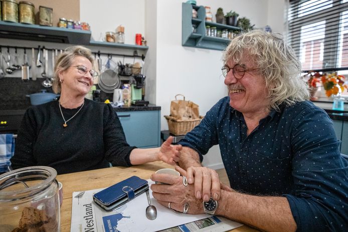 Hilde loopt over van de plannen, Arnold weet nog niet zo goed wat-ie ...