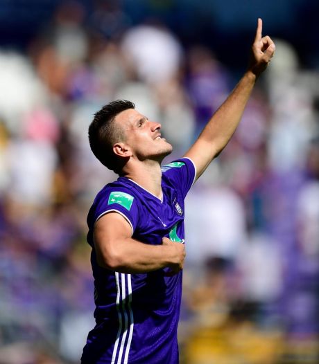 Nouveau triplé pour Santini, encore un carton pour Anderlecht