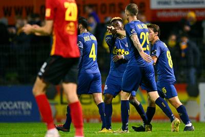 EN DIRECT: l'Union, Malines, Ostende et La Gantoise déroulent, ça passe aussi pour Genk - un Bruges en souffrance file aux prolongations (0-0)