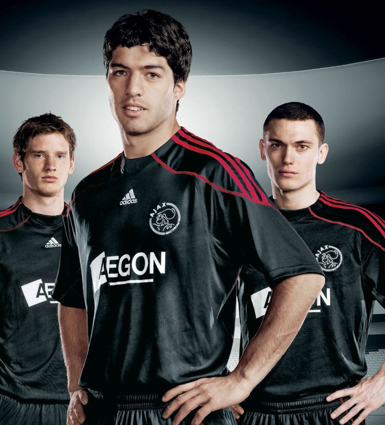 tekst verlies Verbieden Ojé, het nieuwe Ajax-shirt is uit | Het Parool