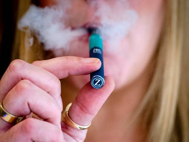 Waarom vielen we voor de ‘gezonde’ e-sigaret?
