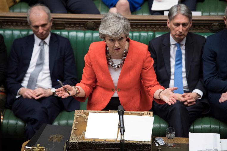 Theresa May in het Britse Lagerhuis. Beeld AFP