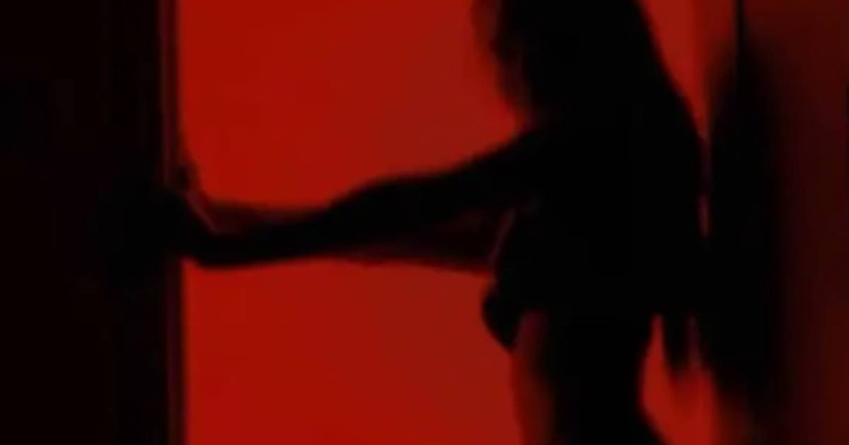 Waarschuwing Voor De Silhouette Challenge Op Tiktok Je Toont Soms Meer Dan Je Zelf Wil Tech Ad Nl