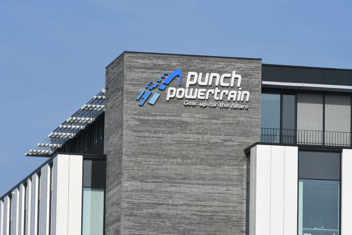 Punch Powertrain Sint-Truiden laat weten opnieuw 245 jobs in beraad te nemen, waarvan 193 arbeiders en 52 bedienden.