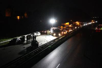 Slachtoffer dodelijk ongeval A59 is vermoedelijk macht over stuur verloren en uit auto geslingerd