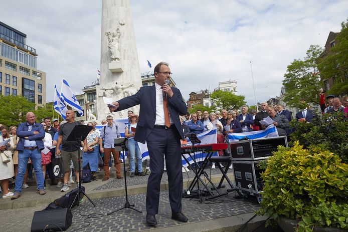 Vier Arrestanten Zitten Nog Vast Na Tegendemonstratie Bij Pro