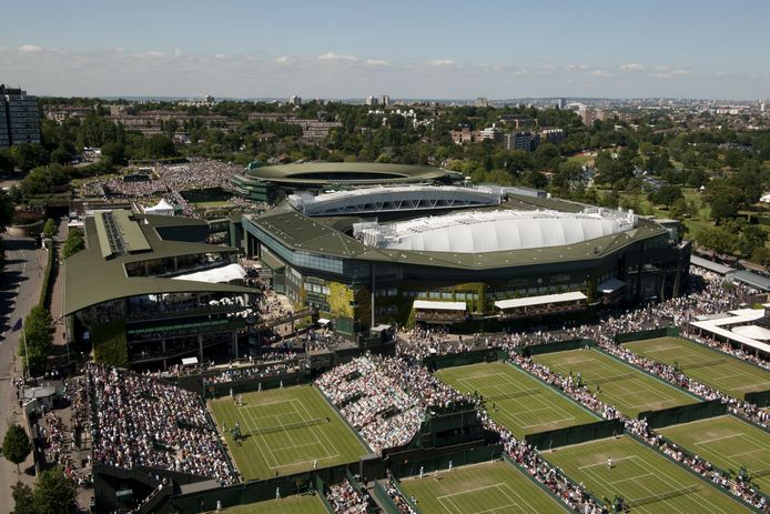 Luchtbeeld van The All England Lawn Tennis and Croquet Club van Wimbledon.