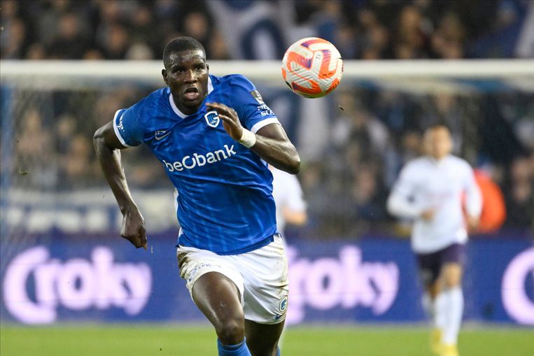 Paul Onuachu in Genk. Beeld Photo News