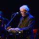 John Cale is in Paradiso de avonturier die hij altijd is geweest ★★★☆☆
