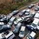 Chaos op Duitse snelweg na grote kettingbotsing