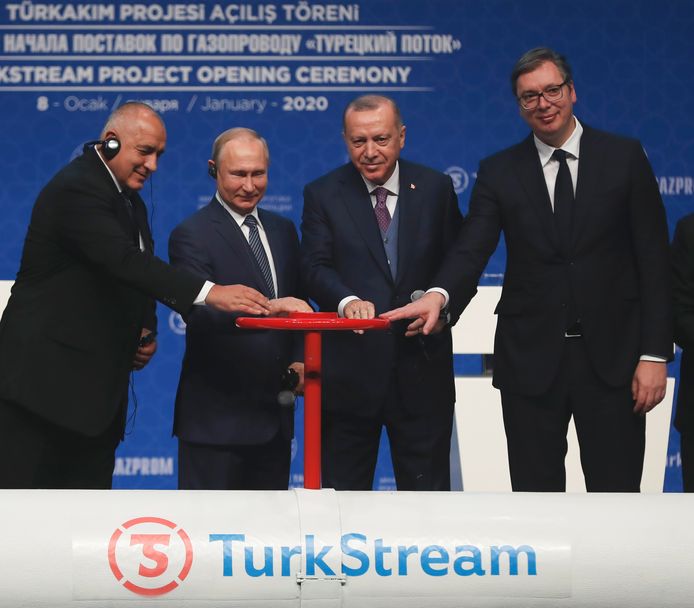 Vladimir Poetin en zijn Turkse collega Recep Tayyip Erdogan draaien de gaskraan open.