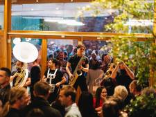 “Wie hard werkt, moet beloond worden”: Capital start met afterworks