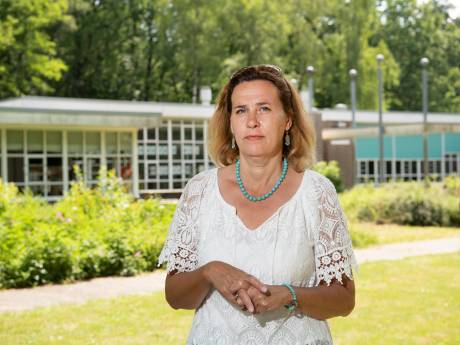 Hoenderloo-ouder met de handen in het haar: ‘Waar moet ik heen met mijn zoon?’