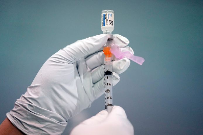 La barre des 70% est considérée comme essentielle pour contrôler la pandémie.