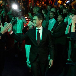 D66-leider Jetten voelt wind in zeilen en doet gooi naar premierschap: ‘Ik kan Wilders verslaan’