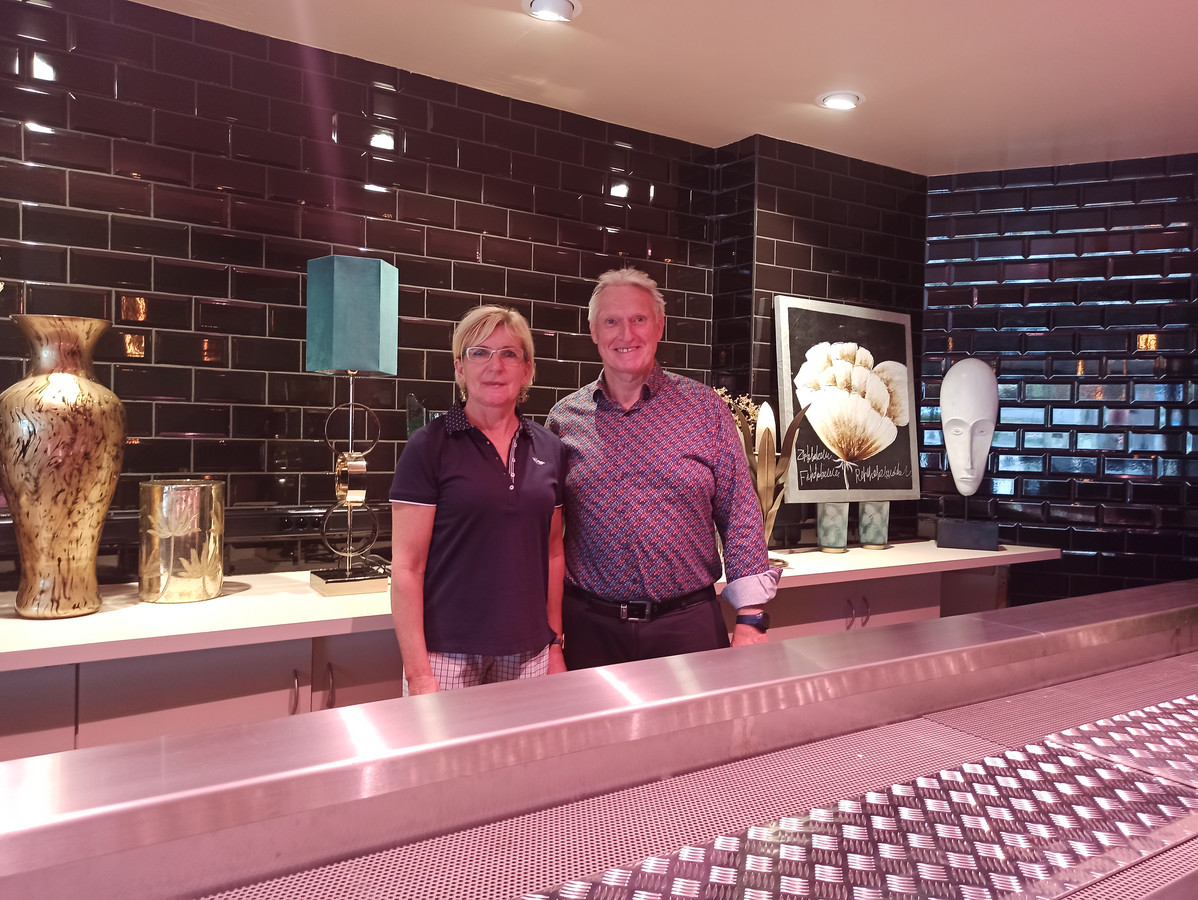 Na 9 maanden wordt buffetrestaurant Carte Blanche slachtoffer van eigen