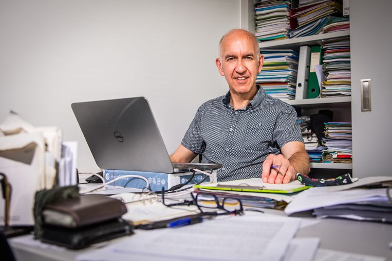 Pofessor Geert Molenberghs (UHasselt en KU Leuven). Beeld Joel Hoylaerts/Photo News