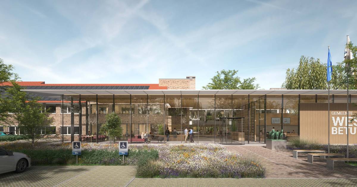Metamorfose gemeentehuis West Betuwe loopt nog op rolletjes - De Gelderlander