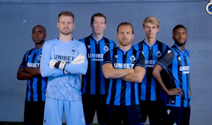 De nieuwe truitjes van Club Brugge.