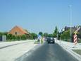 Tot nog toe was beurtelings verkeer mogelijk over de werf maar daar komt vanaf maandag verandering in.