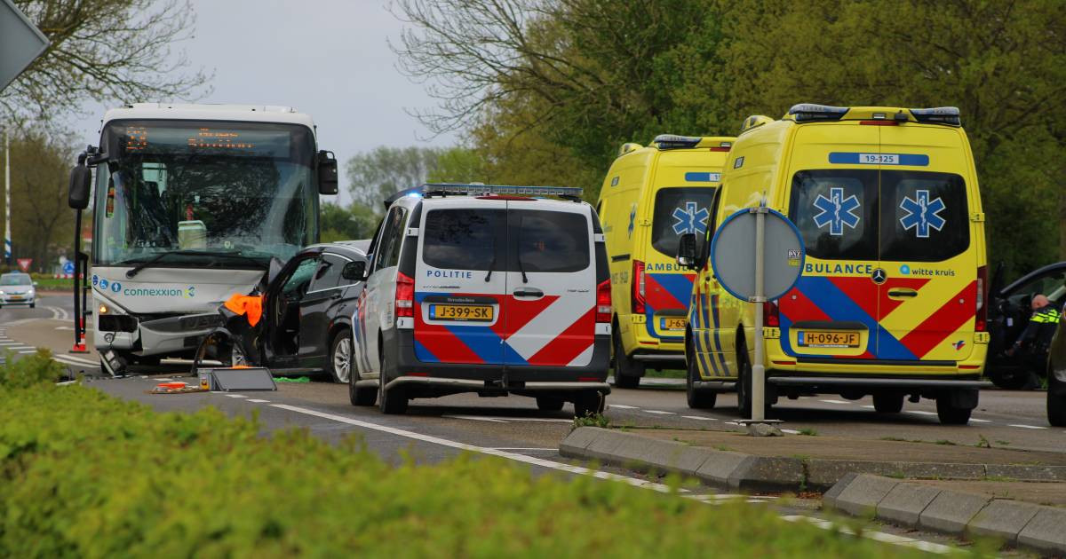 Zwarte dag in het Zeeuwse verkeer: Twee doden bij ongevallen in Sirjansland en Heinkenszand.