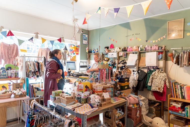 Belachelijk stropdas In zoomen Knappe koters: 8 winkels met de beste vintage kinderkleding van Amsterdam