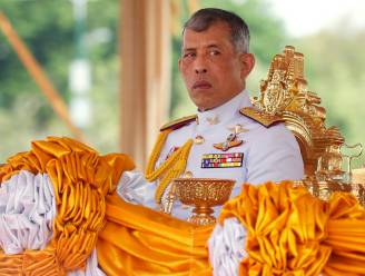 Thaise koning woest over uitlekken escapades met maîtresses in Duitsland