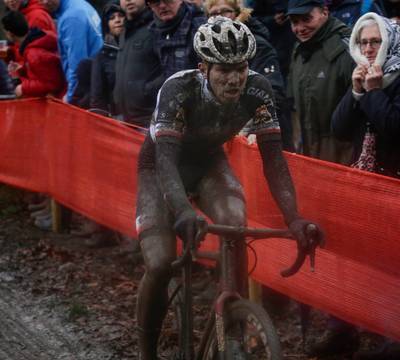 Achterhoeker Nieuwenhuis levert topprestatie in Zolder met eerste podiumplaats