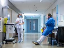 Klagen Nederlanders terecht over de zorg en is het in het buitenland écht beter geregeld?