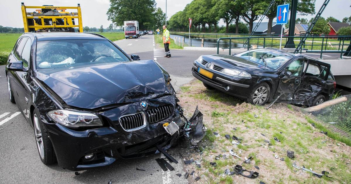 Ravage en gewonden bij ongeval in Eerbeek.