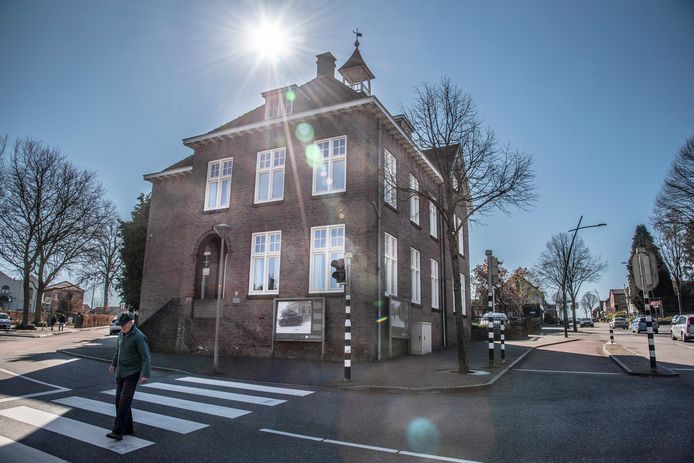 De verbouwing van de pastorie op de hoek van de Pannenstraat en Kloosterstraat gaat niet door.