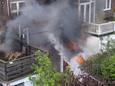 Donderdagmiddag is brand in een portiekwoning uitgebroken aan de Laan van Meerdervoort in Den Haag