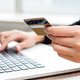 Nieuwe crisis op komst? Amerikaanse banken verliezen 20 procent extra op creditcardleningen