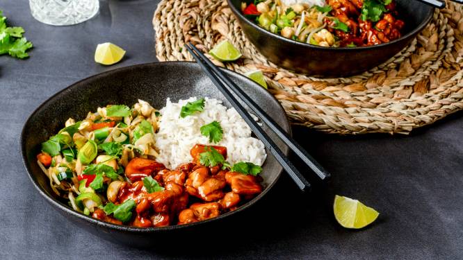 Wat Eten We Vandaag: Sticky kip met rijst en wokgroenten