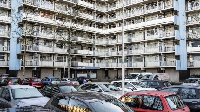 Honderden woningen, núl parkeerplaatsen: dit is de reden dat de auto steeds meer uit de stad verdwijnt