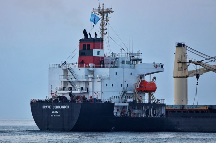 Het schip Brave Commander met graan voor Afrika aan boord heeft de haven van Pivdennyi verlaten.