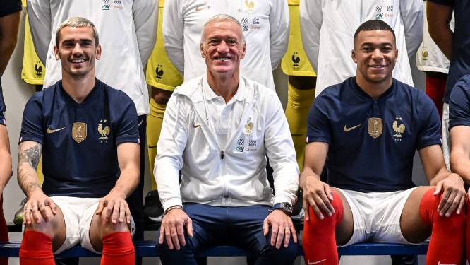 Mbappé gepaaid, Griezmann gekwetst: PSG-ster die nieuwe kapitein van Frankrijk wordt zorgt meteen voor deining