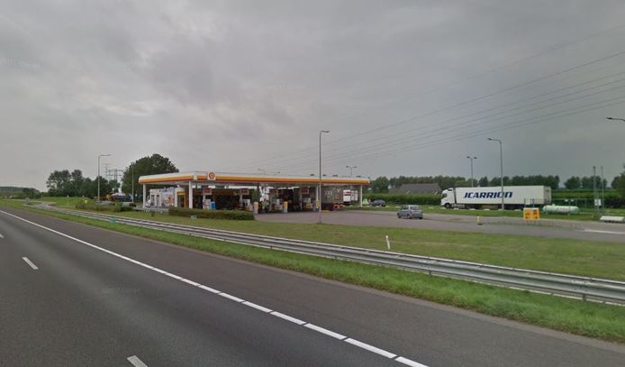 Het gaat onder meer om de inritten bij het Shellstation langs de A29.