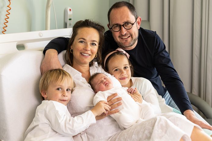 Minister Vincent Van Quickenborne is vader geworden van zijn derde kind Lou.