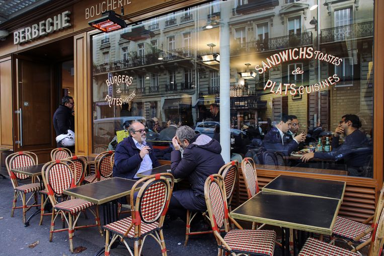  Het chique zeventiende arrondissement, waar veel Joden (zijn komen) wonen en waar het voor hen relatief veilig is.  Beeld Bart Koetsier