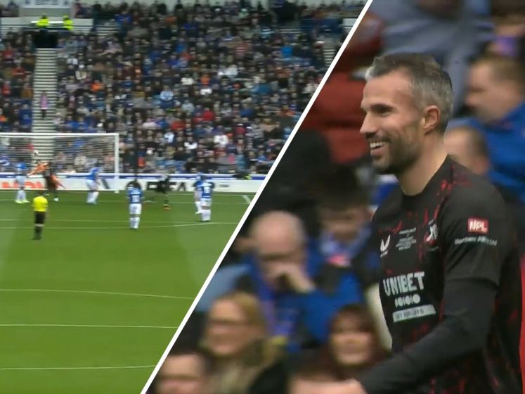 Van Persie scoort met fraaie kopbal tegen Waterreus