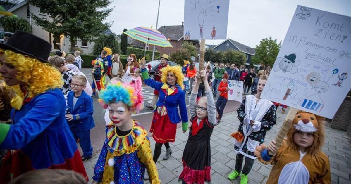 Video: Kinderen Heilig Hart vieren 175 jaar onderwijs in Fleringen | Tubbergen