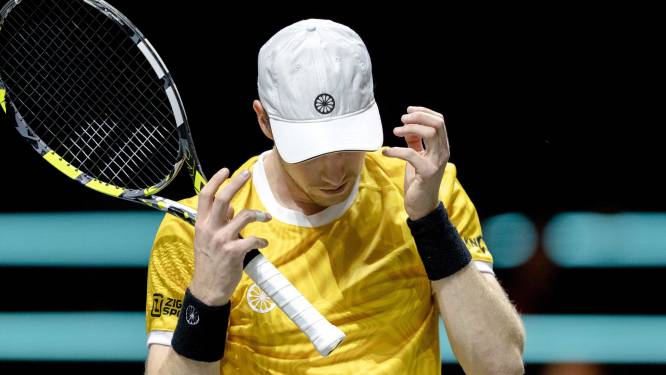 Botic van de Zandschulp in Doha keihard onderuit in tweede ronde tegen Franse qualifier