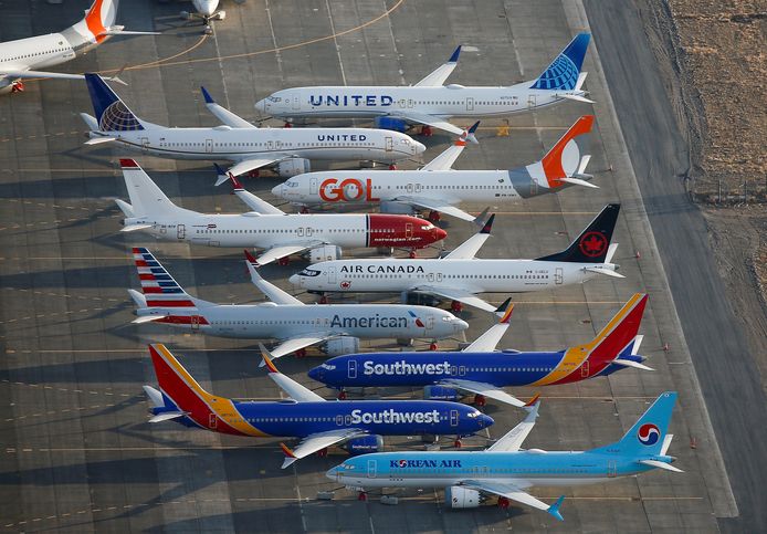 Boeing 737-MAX-toestellen staan geparkeerd op een luchthaven.