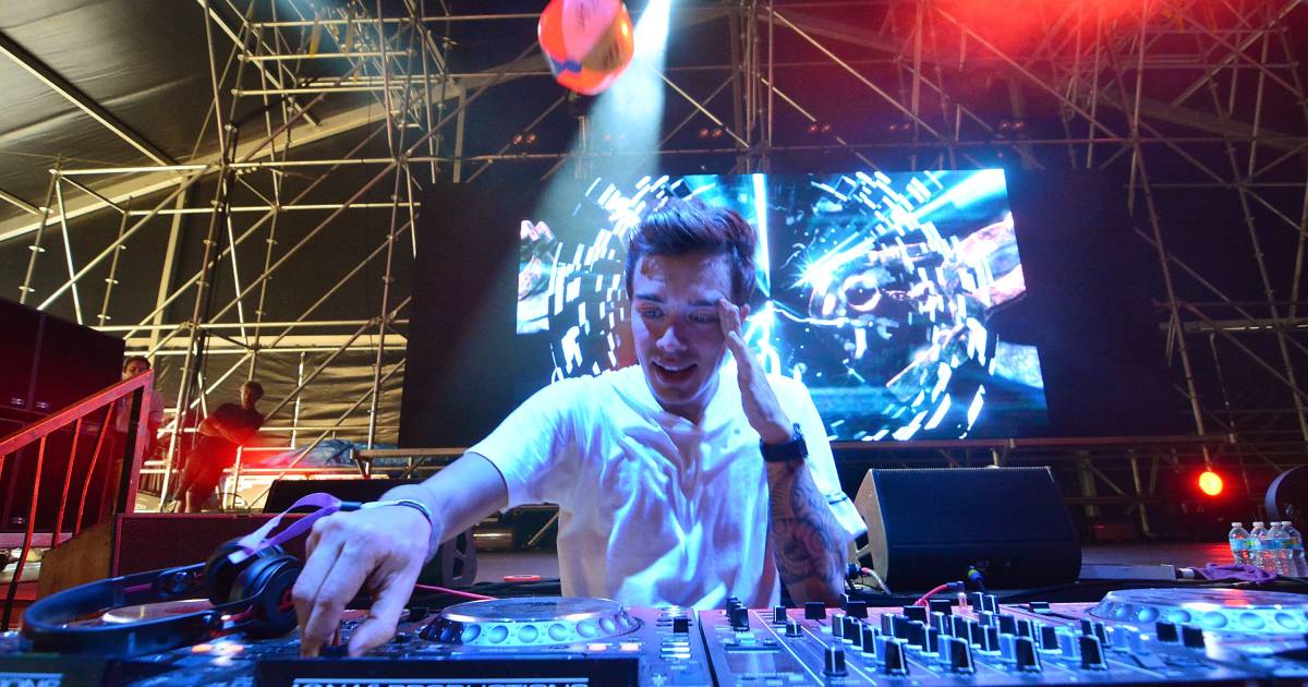 Hardstyle Liefhebbers Maken Zich Op Voor Festival Dediqated In Gelredome Arnhem Destentor Nl