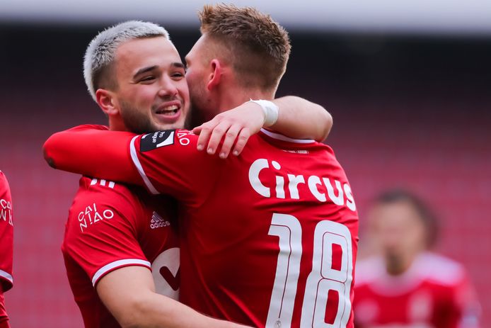 Le Phoenix retrouve ses sensations avec le Standard.