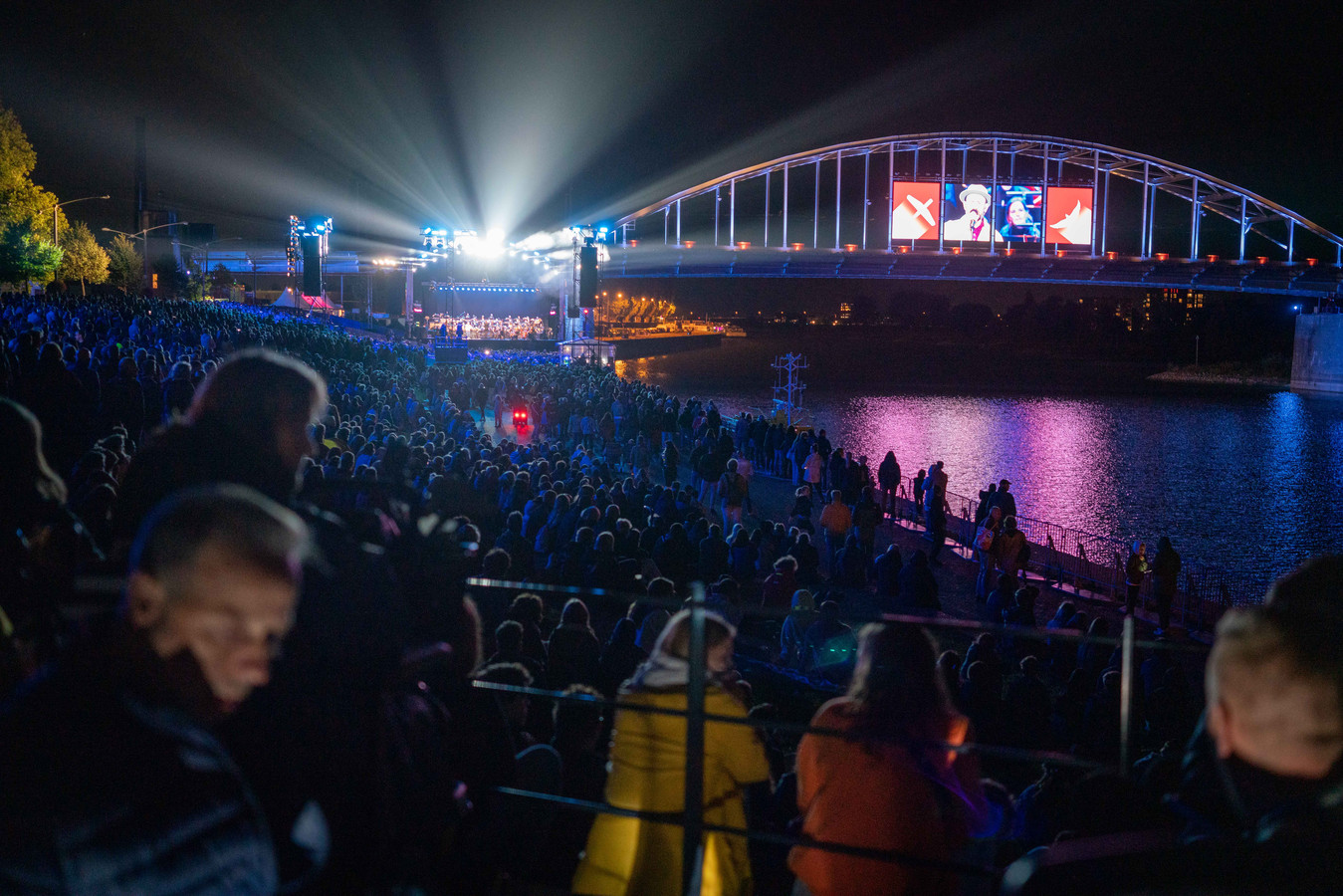 Bridge to Liberation kampt met tekort van tonnen, noodplan moet komende