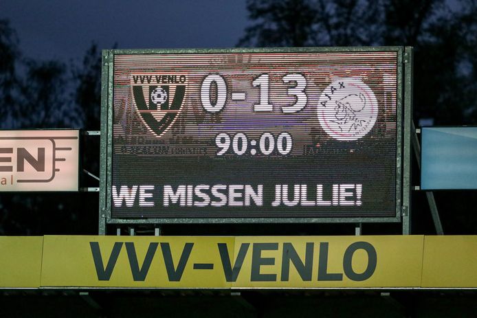 Samenvatting Bekijk Hier De Historische 0 13 Zege Van Ajax Bij Vvv Historische Zege Ajax Ad Nl