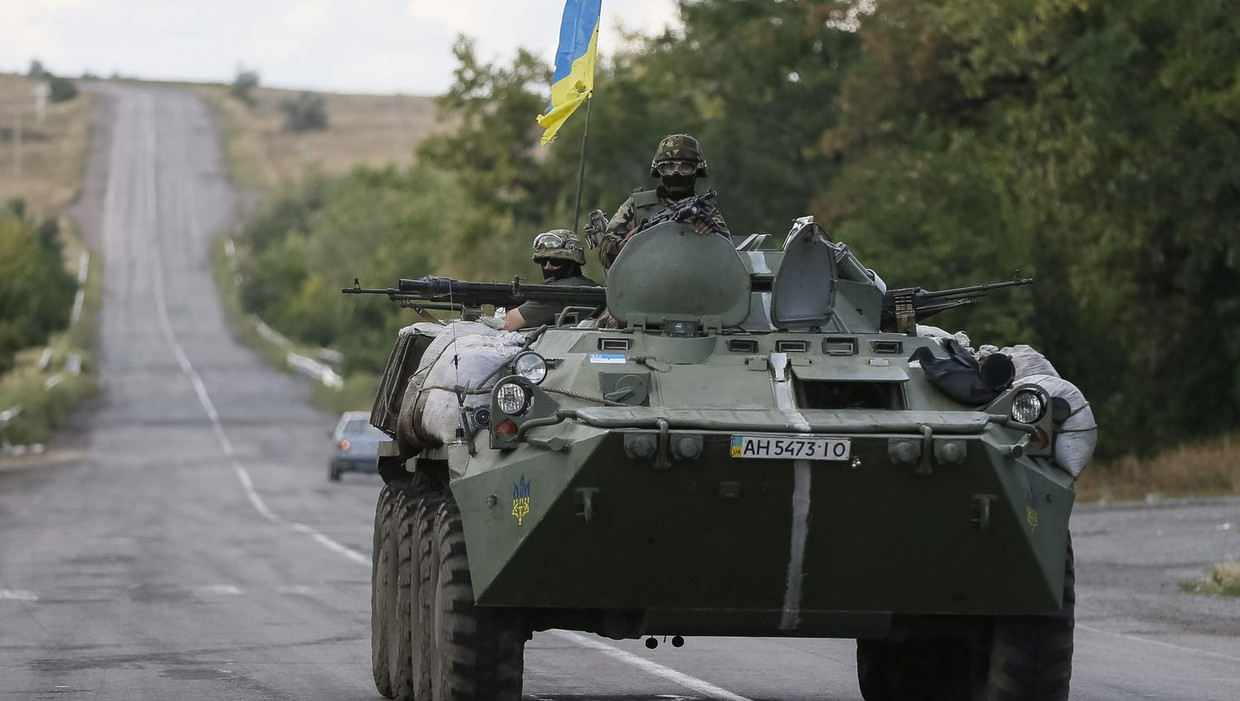Een Oekraïense tank in de Donetskregio. Beeld reuters